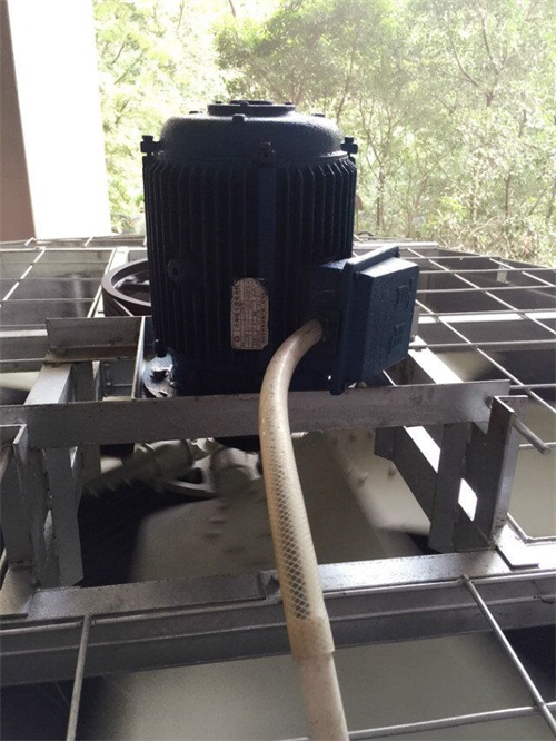 低噪音<a href=http://www.hengtong888.cn/tags11_0.html target=_blank class=infotextkey>冷卻塔電機</a>